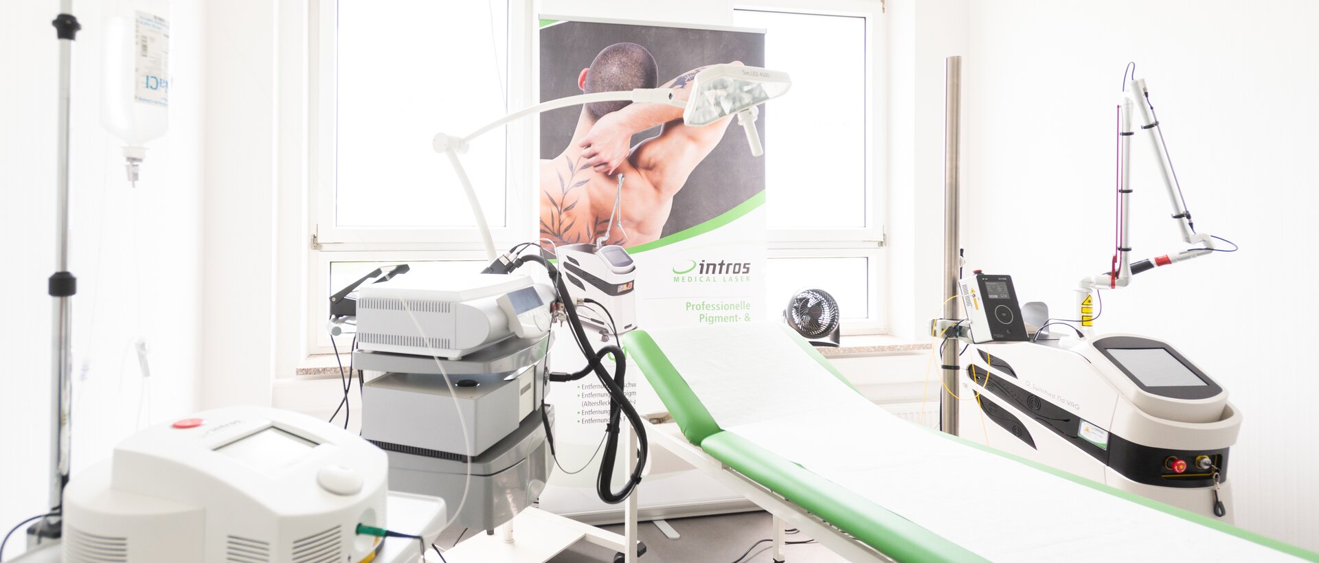 Fachweiterbildungen bei der intros Medical Laser GmbH